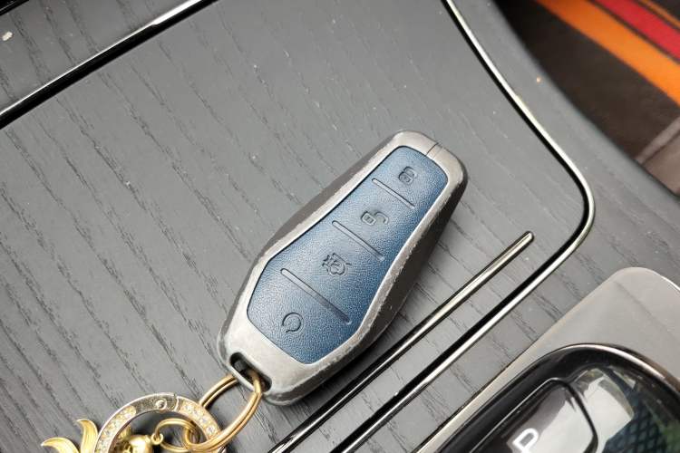 Used BYD Han 2023 DM-i Champion Edition 121KM Prestige Model
