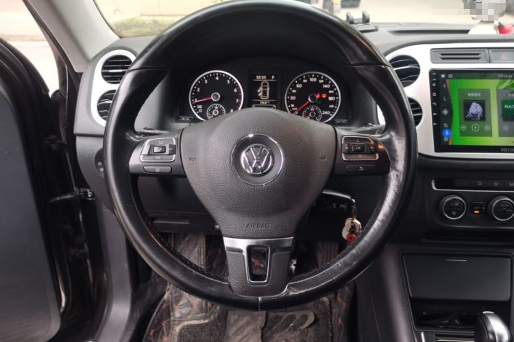 Used Volkswagen Tiguan 2015 1.8TSI Automatic Two-Wheel Drive Comfort Edition Steering Wheel