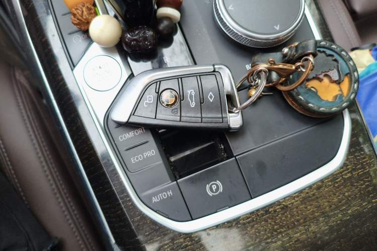 Used BMW 3 Series 2020 Restyled 325Li M Sport Package Vehicle Key