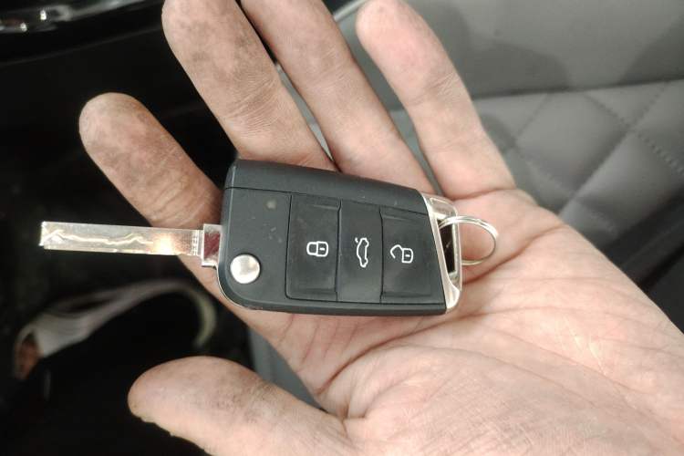 Used Volkswagen Tayron 2024 300TSI Two-Wheel-Drive Luxury Plus Advanced Version