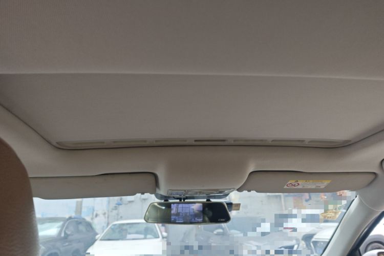 Used Volkswagen Jetta 2015 Value Edition 1.6L Manual Fashionable Style Headliner