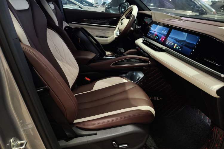 Used Geely Auto Monjaro L 2021 2.0TD DCT EVO Two-Wheel Drive Prestige Version
