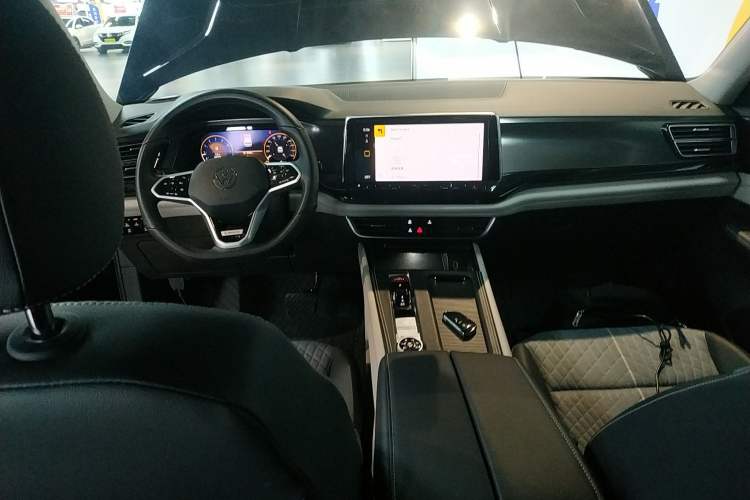 Used Volkswagen Teramont 2024 380TSI Four-Wheel Drive Dragon Edition