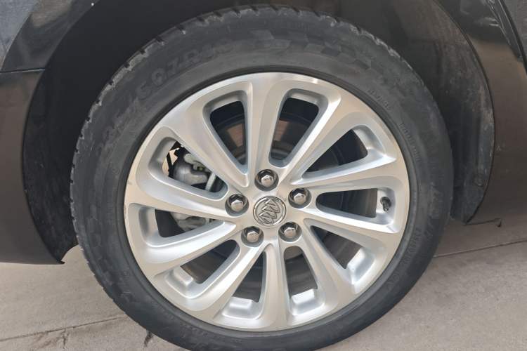 Used Buick LaCrosse 2014 2.0T SIDI Elite Tech Version