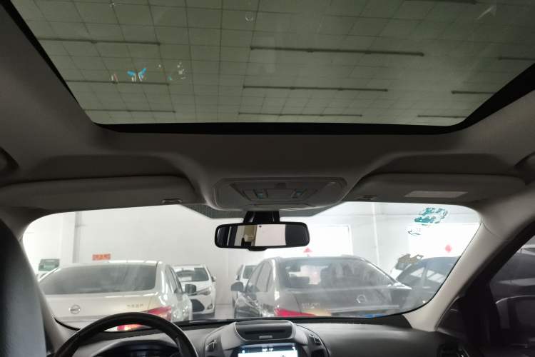 Used Ford Kuga 2017 EcoBoost 180 Four-Wheel Drive Luxury Wing Model Headliner