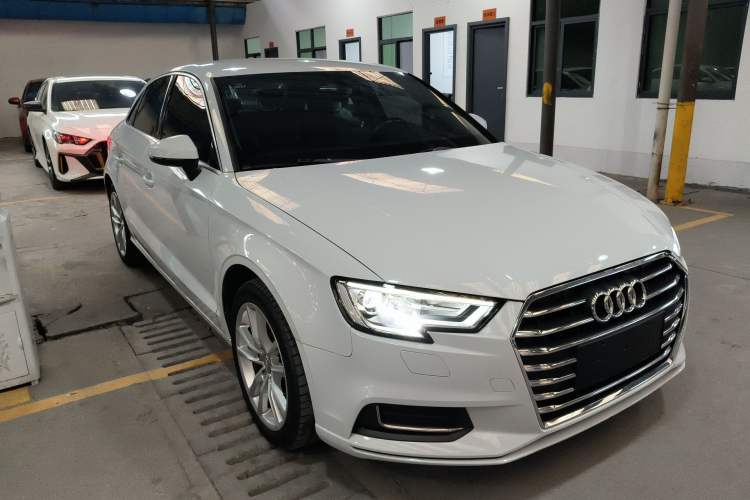 Used Audi A3 2019 Limousine 35 TFSI Ambition China V