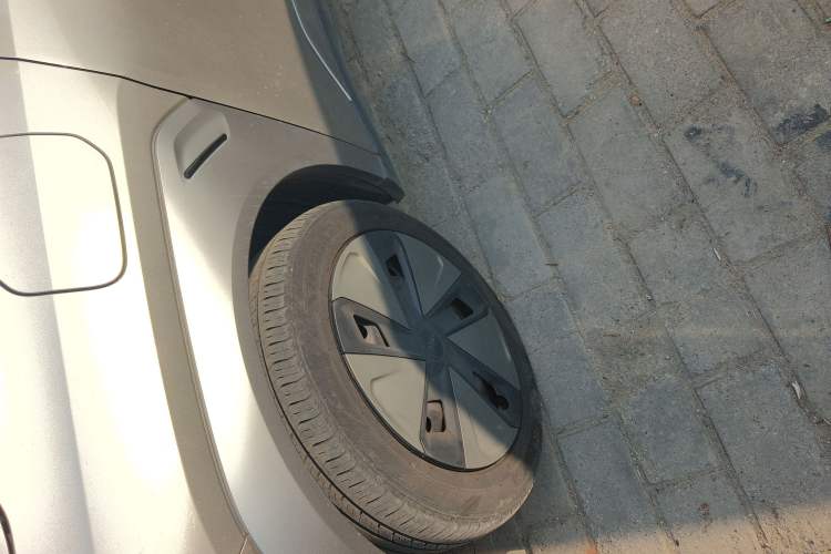 Used AION Y 2024 Younger