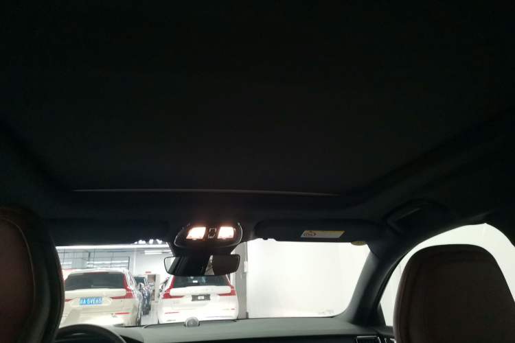 Used Volvo S90 New Energy 2025 Plug-in Hybrid Four-Wheel Drive Long-Range Luxury Smart Edition Headliner