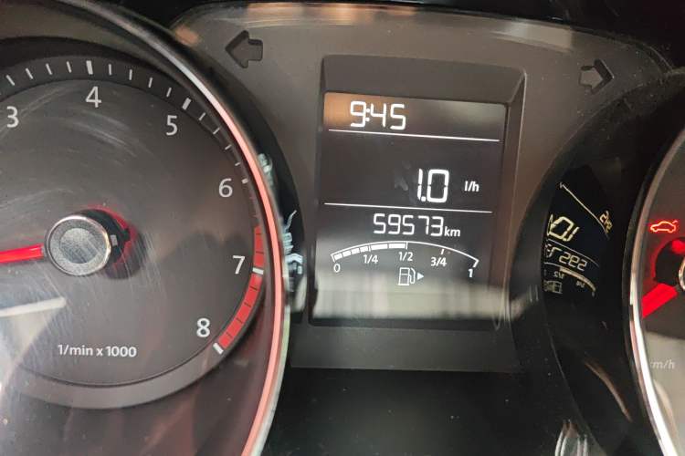 Used Volkswagen Bora 2014 1.6L Manual Comfort Model
