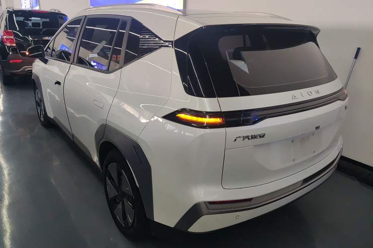 Used AION Y 2022 Plus 70 Enjoy Edition