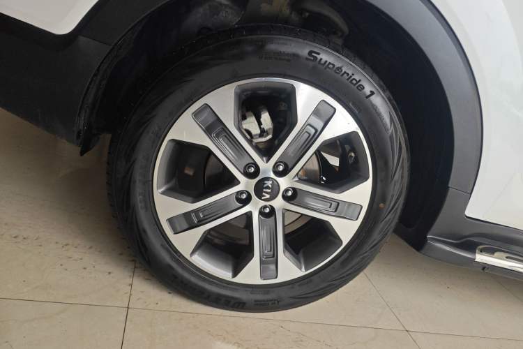 Used Kia Sportage R 2018 2.0L Automatic Smart Luxury Version China V Standard Right Rear Wheel Hub