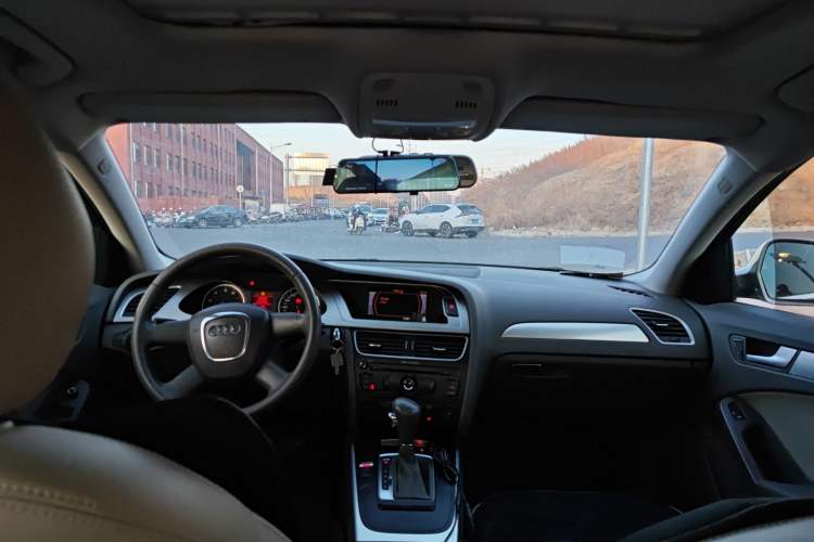 Used Audi A4L 2010 2.0 TFSI Standard Edition
