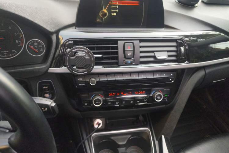 Used BMW 3 Series GT 2013 320i Leading Model