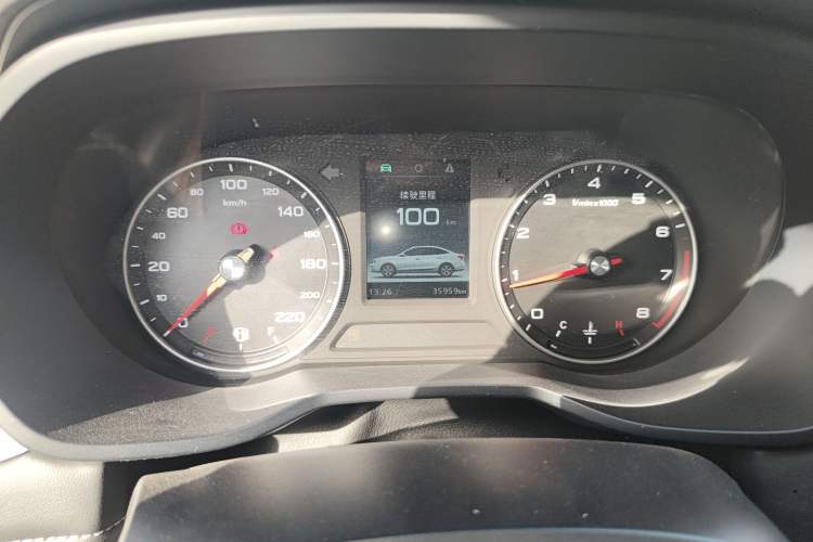 Used Roewe i5 2019 1.5L Manual 4G Connect Leehao Flagship Edition