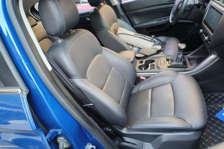 Used Qoros 5 2018 Revised Version 1.6T Automatic Leading Edition
