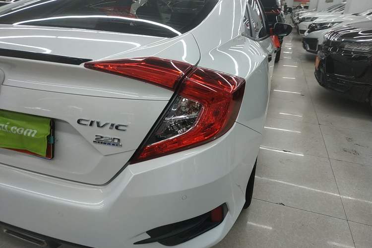 Used Honda Civic 2019 220TURBO CVT Dynamic Edition China VI Emission Standard
