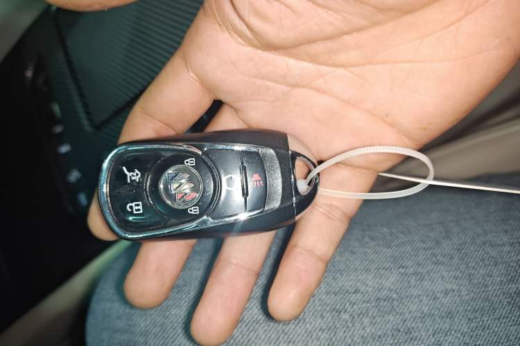 Used Buick Enclave 2020 28T All-Wheel Drive Avenir
