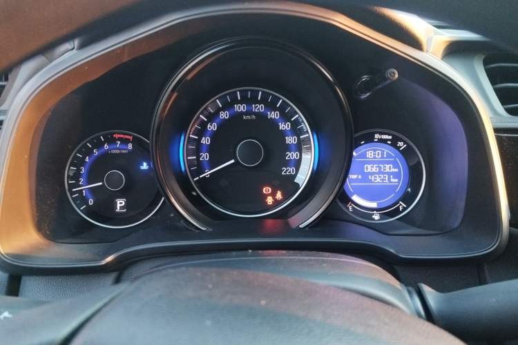 Used Honda Fit 2016 1.5L LXS CVT Comfort Sunroof Version