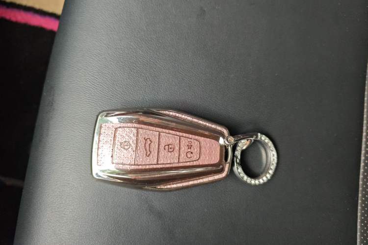 Used Geely Auto Coolray 2019 Sport Model 260T DCT Battle China V Standard
