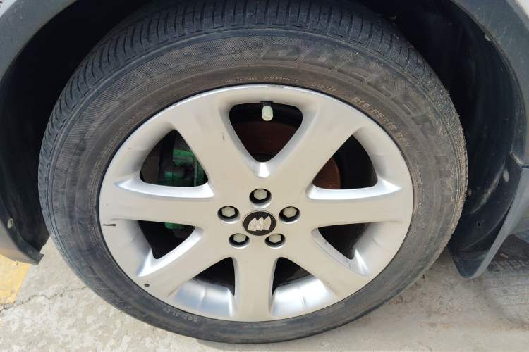 Used Buick Encore 2015 1.4T Automatic Two-Wheel Drive Urban Elite Version
