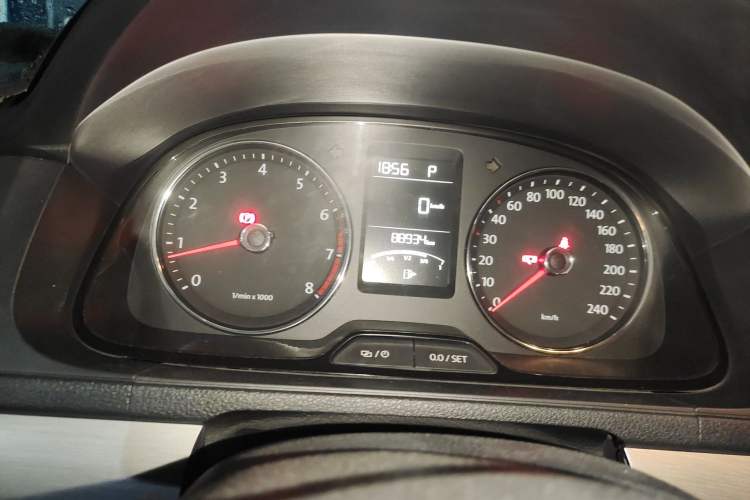 Used Volkswagen Lavida 2013 Restyled Classic 1.6L Automatic Comfort Edition