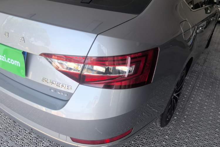 Used Skoda Superb 2018 TSI280 DSG Comfort Edition China V Standard
