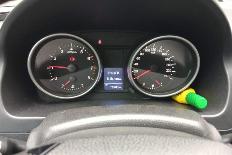 Used Haval H6 2015 Upgraded Model 1.5T Manual Two-Wheel Drive Elite Version