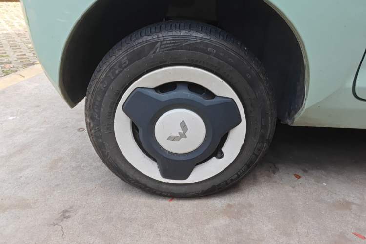 Used Wuling Hongguang MINIEV 2021 Macaron Fashion Edition Lithium-Ion Battery