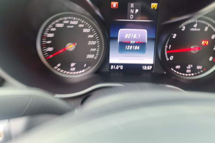 Used Mercedes-Benz C-Class 2018 C 180 L Fashion Model