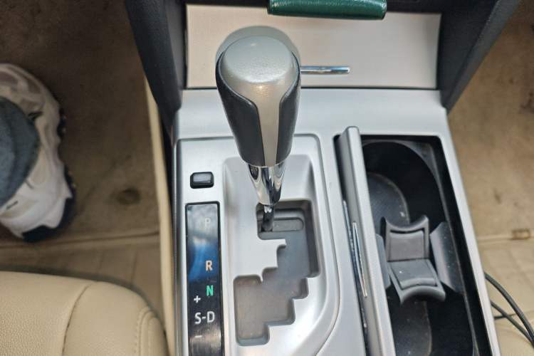 Used Toyota Camry 2012 Junrui 2.0S Radiant Edition
