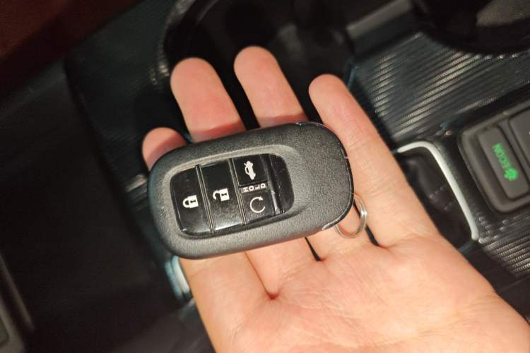 Used Honda Civic 2025 240TURBO CVT SmartFun Pro Vehicle Key