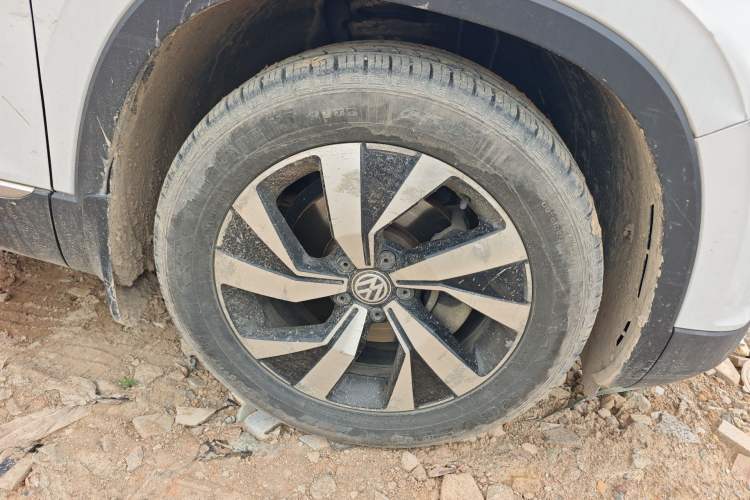 Used Volkswagen Tayron 2021 330TSI Two-Wheel Drive Luxury Smart Connectivity Version
