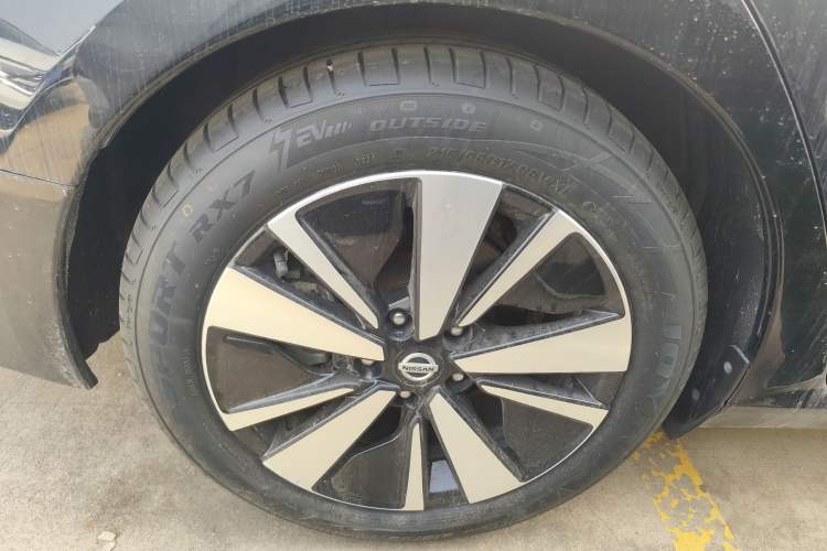 Used Nissan Teana 2021 2.0L XL Upper AD1 Smart Drive & Navigation Edition
