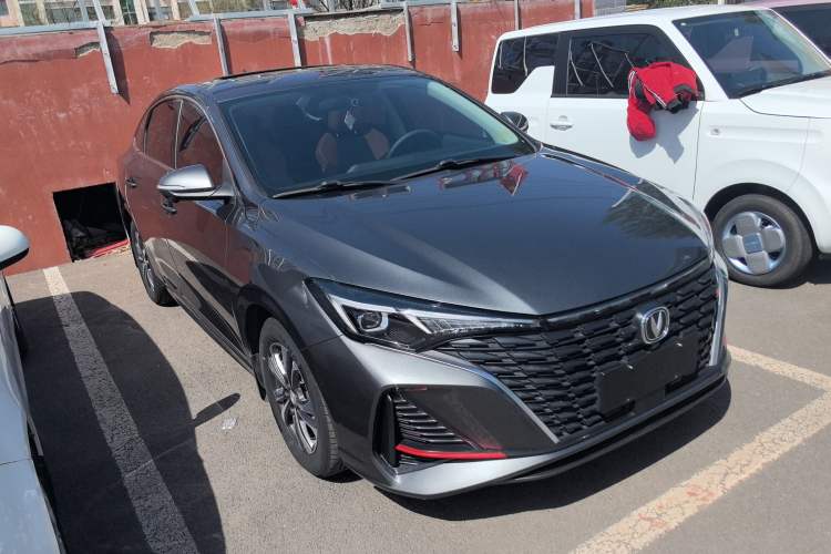 Used CHANGAN Eado 2023 Changan Edition PLUS Blue Whale NE 1.4T GDI DCT Prestige Version