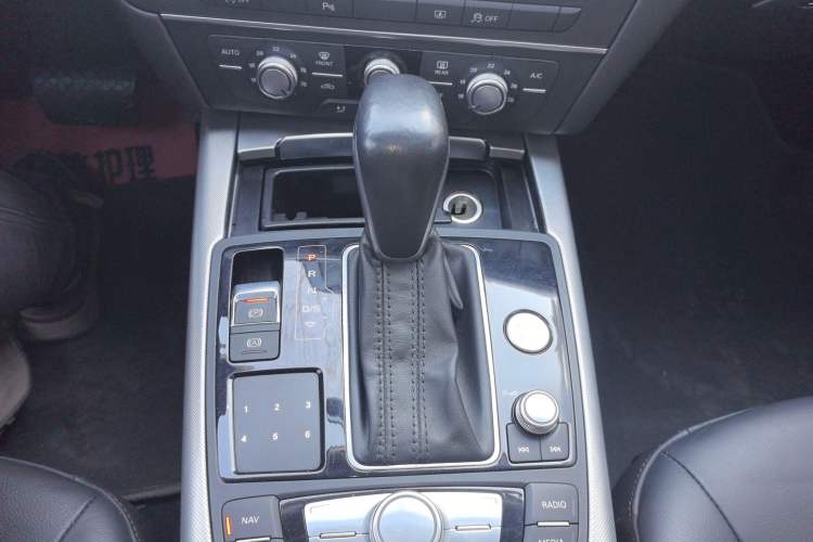 Used Audi A6L 2018 30th Anniversary Edition 35 TFSI Fashion Model