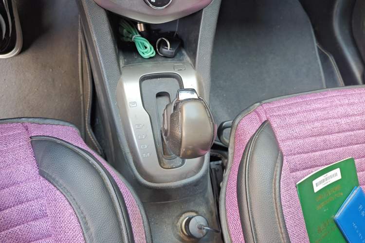 Used Chevrolet Aveo Sonic 2014 Sedan 1.4SL AT Fashion Edition