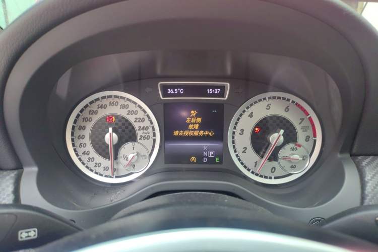 Used Mercedes-Benz A-Class 2015 A 200 Sport Edition Instrument Cluster