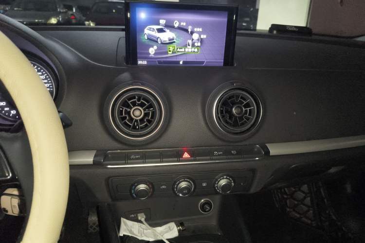 Used Audi A3 2020 Restyled Sportback 35 TFSI Entry-Level China VI Emission Standard