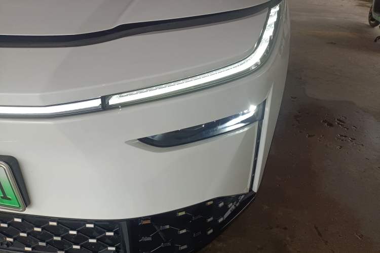 Used Toyota BZ 3X 2025 520 Pro+ Left Front Headlight