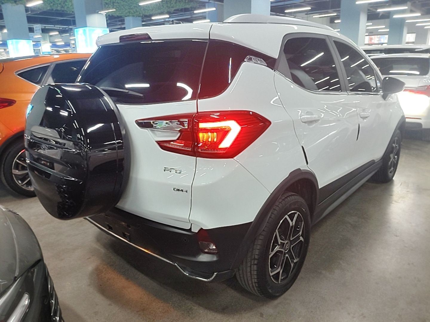 BYD Yuan Pro 2021 401 km Luxury Version — снимка 6