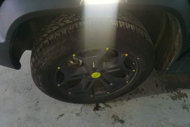 Used JETOUR Traveler 2023 2.0T All-Wheel Drive CrossPRO+ Left Front Wheel Hub