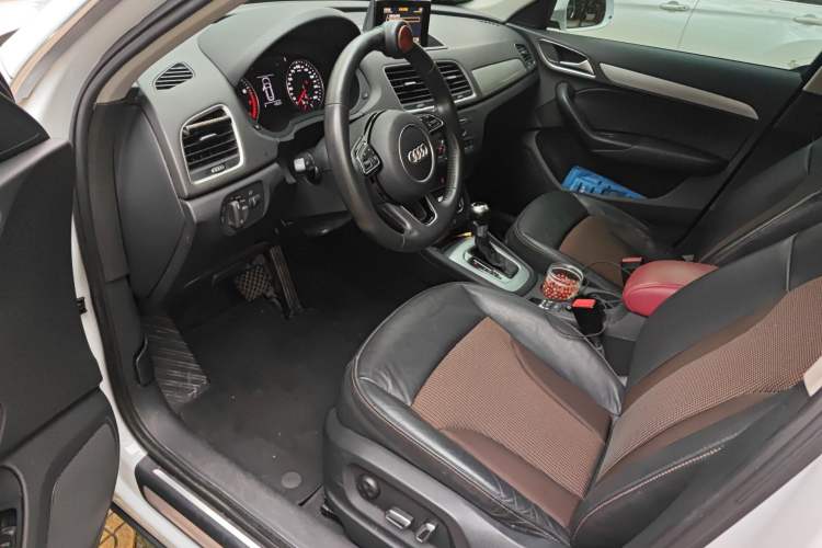 Used Audi Q3 2017 30 TFSI Fashion Model
