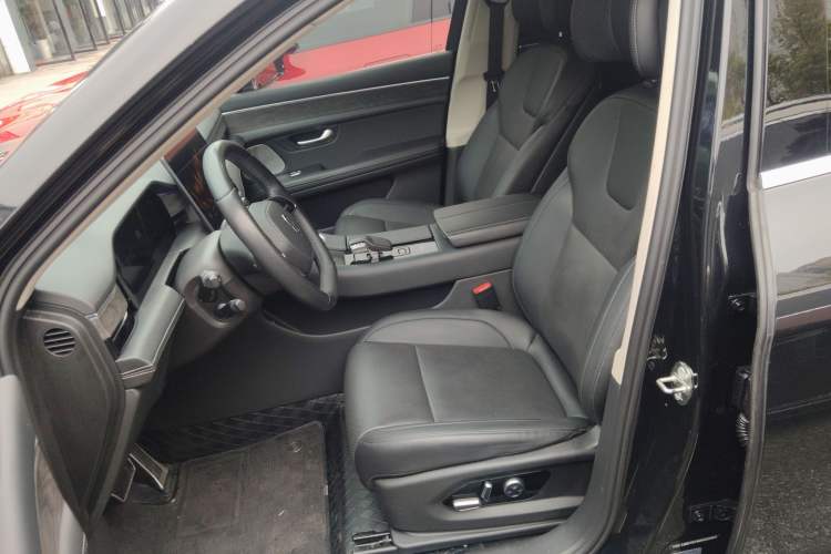 Used Hima AITO M5 2022 Range-Extended Rear-Drive Standard Version Left Front Seat