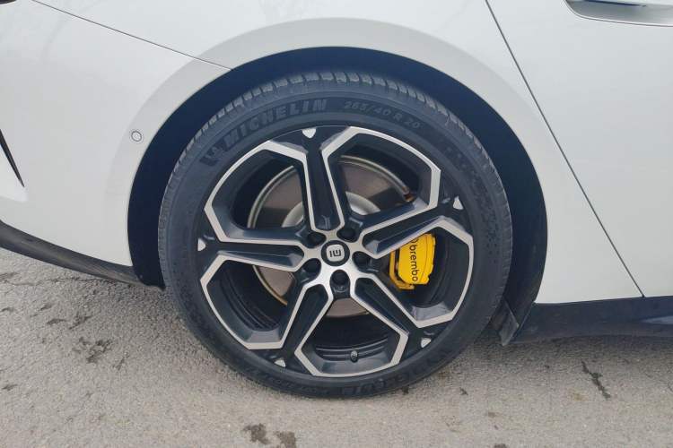 Used Xiaomi Auto SU7 2024 Four-Wheel Drive Ultra-Long Range Advanced Intelligent Driving Max Edition Exterior 5