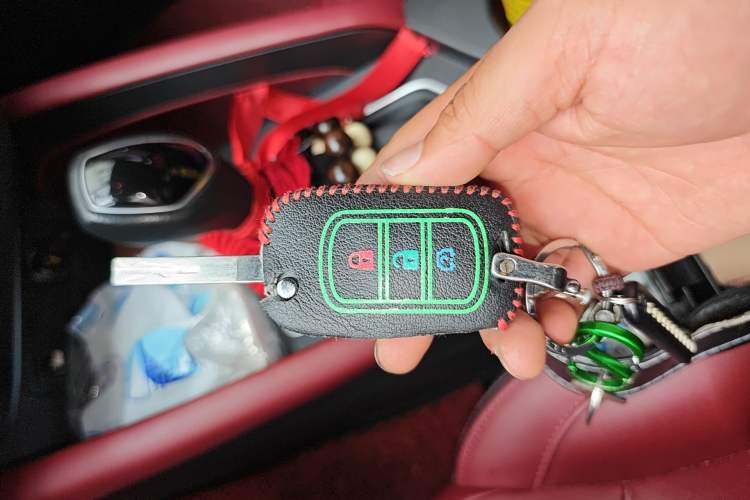 Used Dongfeng Fengon 500 2022 1.5L CVT Enjoyment Version Vehicle Key