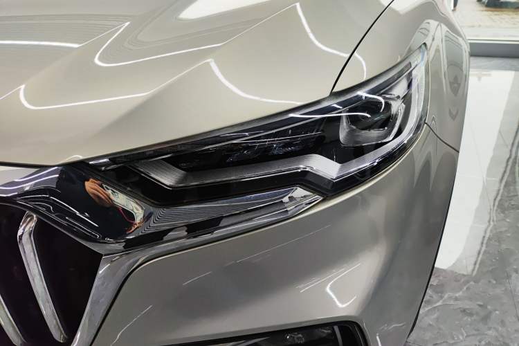 Used Hongqi HS5 2022 Revised Version 2.0T Smart Connect Flagship Edition