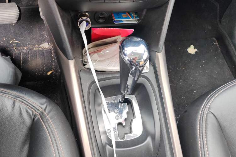 Used Peugeot 2008 2014 1.6L Automatic Fashion Edition