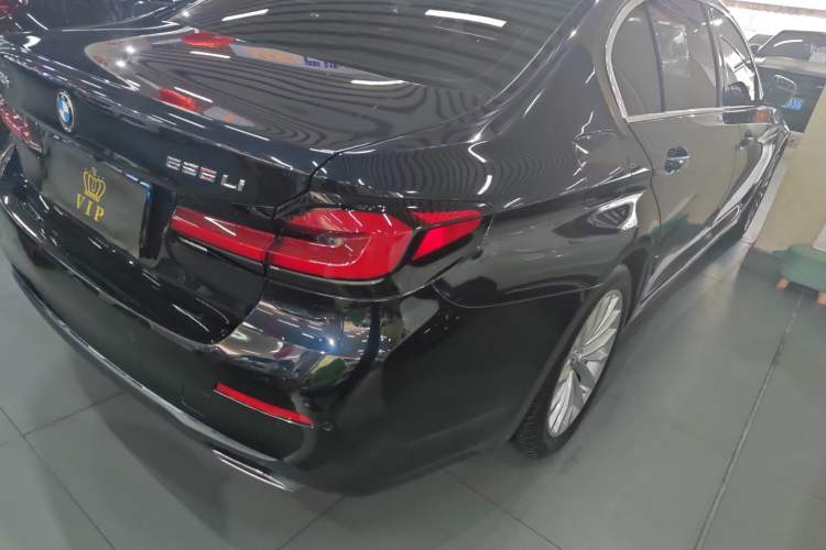 Used BMW 5 Series 2022 Restyled 525Li Luxury Package