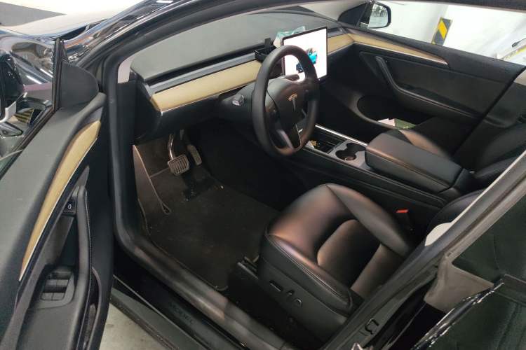 Used Tesla Model Y 2022 Rear-Wheel-Drive Version Driver Seat
