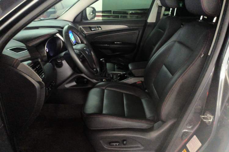 Used CHANGAN CS75 2017 Shangkui Edition 1.5T Manual Luxury Model Left Front Seat